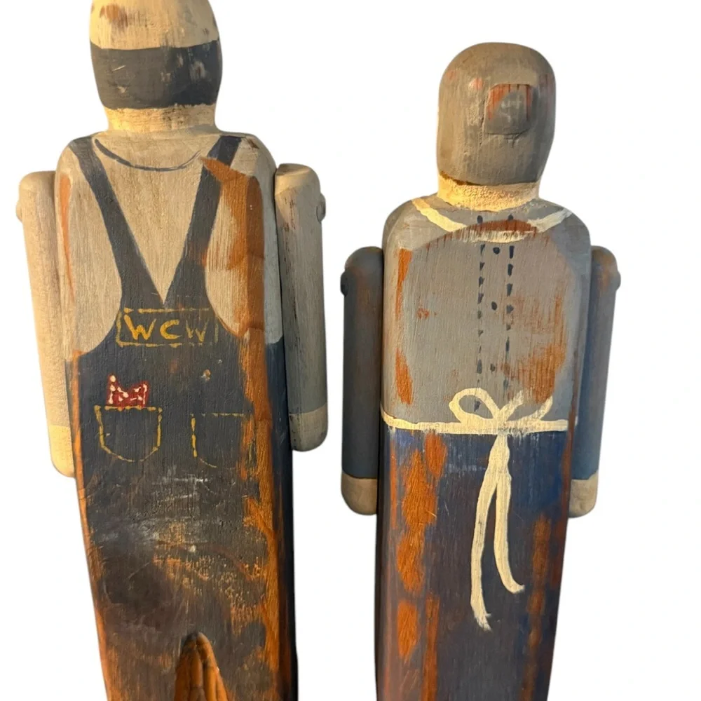 Vtg Wolf Creek Folk Art Wooden Farmer Wife Figures Lot Made In USA Beaman Iowa
